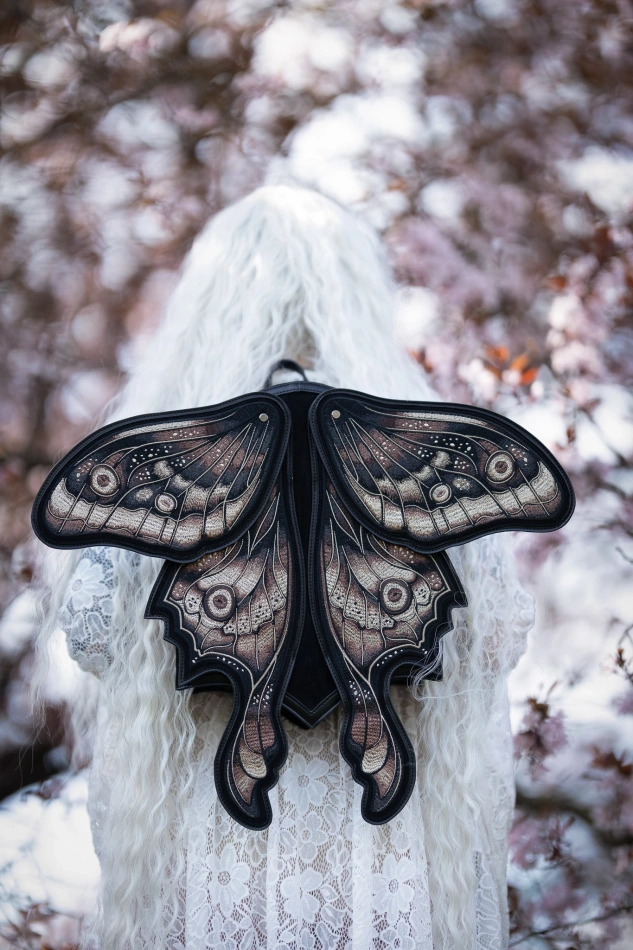 ASHIRA MOTH RUCKSACK