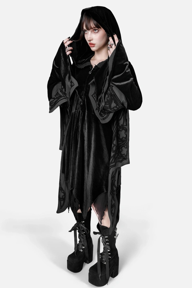OBSIDIAN MOTH HOODIE